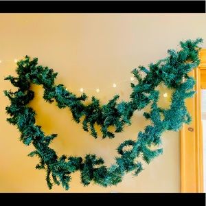 3 for $59 ☃️Christmas Garland⛄️Offers welcome!💜